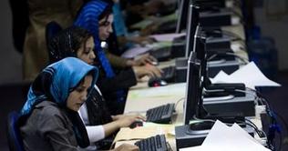 Karzai widens lead in Afghan vote